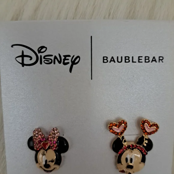 BaubleBar X Disney Valentine's Day Minnie & Mickey Kissing Stud Earrings - Picture 3 of 5